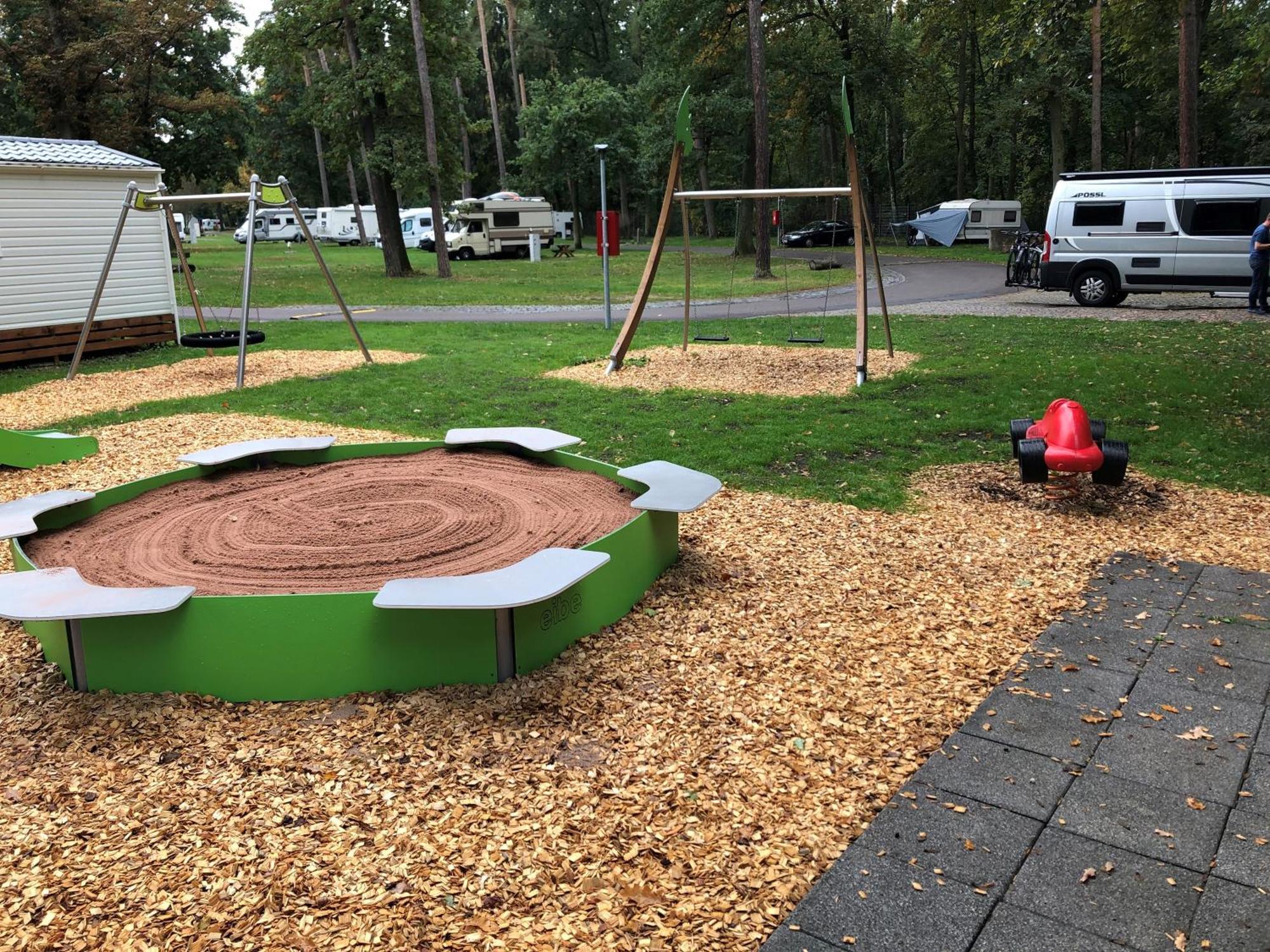Knaus Campingpark Nuernberg Esterno foto